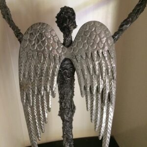 https://skulpturen-design.ch/wp-content/uploads/2021/06/Angel-Man_250_k-300x300.jpg